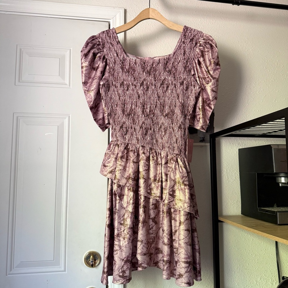NWT IVY CITY‎ CO mauve purple gold smocked puff short sleeve ruffle mini dress